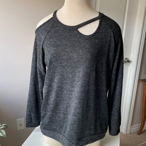 BNWOT Jolie cutout sweater size M